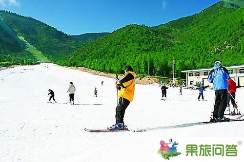 麗江香巴拉戶外旅游-香格里拉滑雪場二日游（滑雪一天:380元）